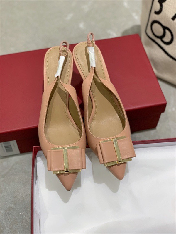 Prad 2021 Black Lace up Slingback Women Pumps Newest Red Bottom High heels crystal bling Pointed toe Wedding Party Shoes, Choose the color
Prad 2021 Black Lace up Slingback Women Pumps Newest Red Bottom High heels crystal bling Pointed toe Wedding Party Shoes, Choose the color