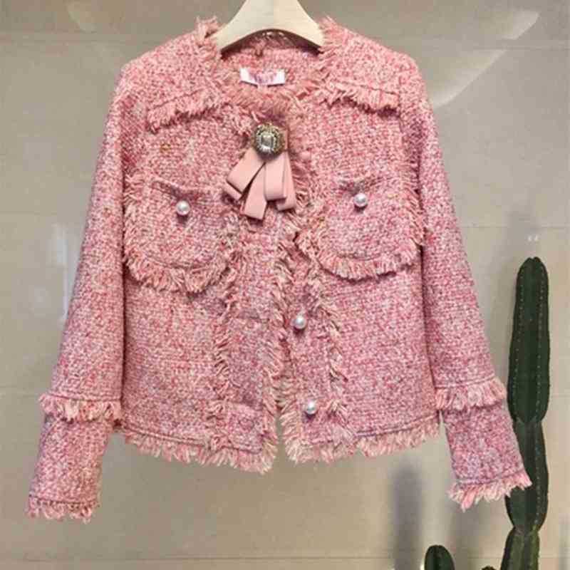 High Quality Tweed Bow Jacket Pearl buckleTassels Metal flash fabric Fall/Winter women's Coat Ladies coat 210525, Picture color
High Quality Tweed Bow Jacket Pearl buckleTassels Metal flash fabric Fall/Winter women's Coat Ladies coat 210525, Picture color