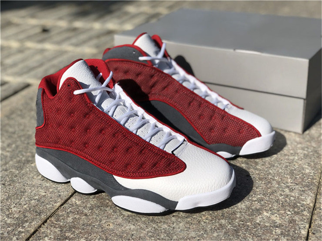 2021 TOP Authentic 13 Red Flint Man Outdoor Shoes Gym-Red Grey White Black Navy University Blue Real Carbon Fiber 3M Reflective With
2021 TOP Authentic 13 Red Flint Man Outdoor Shoes Gym-Red Grey White Black Navy University Blue Real Carbon Fiber 3M Reflective With