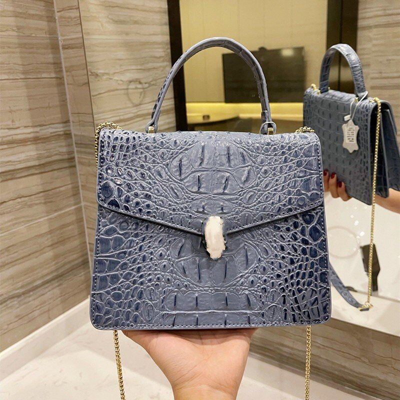 Imported Enamel Color Hardware Shoulder Bag Crocodile Pattern Cowhide Chain Bags Pure Colors Simple Snake Head Clasp High-quality Cross-body Package, Box(not for sale)
Imported Enamel Color Hardware Shoulder Bag Crocodile Pattern Cowhide Chain Bags Pure Colors Simple Snake Head Clasp High-quality Cross-body Package, Box(not for sale)