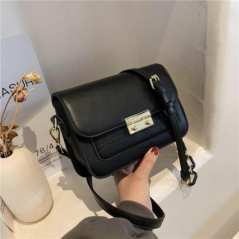 Stone pattern women's small bag 2021 new Korean fashion chain shoulder bag messenger all-match personality small square, Beige
Stone pattern women's small bag 2021 new Korean fashion chain shoulder bag messenger all-match personality small square, Beige