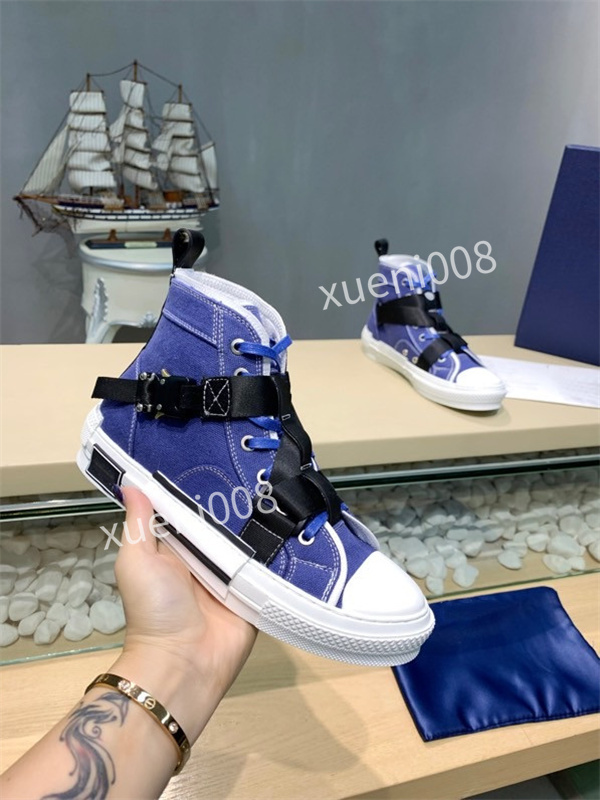 2021 Designer Hand-Painted Men Shoes Women 35-41 Sneakers Platform Leather Luminous Cartoon Trainer Shimmer Lace-Up Brand Walking Running rx211112, Choose the color
2021 Designer Hand-Painted Men Shoes Women 35-41 Sneakers Platform Leather Luminous Cartoon Trainer Shimmer Lace-Up Brand Walking Running rx211112, Choose the color
