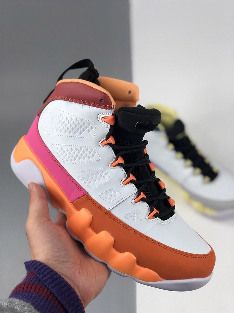 2021 Wholesale 9 WMNS Change The World men Athletic shoes White Desert Berry Healing Orange-Cactus Flower sports trainers mens Sneaker SIZE 7-12
2021 Wholesale 9 WMNS Change The World men Athletic shoes White Desert Berry Healing Orange-Cactus Flower sports trainers mens Sneaker SIZE 7-12