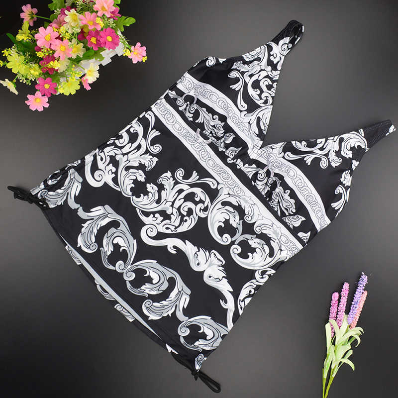 Two Piece Swimwear Women Plus Size Tankini Swimsuits with Shorts V neck Tankinis Set Swim Wear Black Print Bathing Suit 2XL 210611
