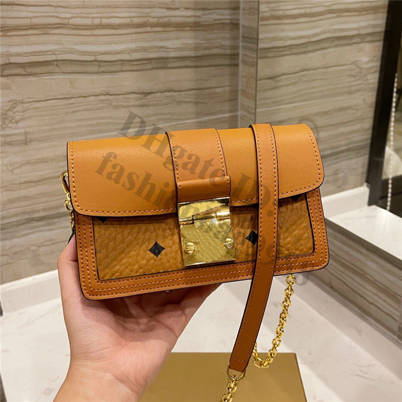 Luxury Designers Leather Messenger Chains Shoulder Totes Bags For Women Mini Size 20*13cm Small Square Flap Cover One Side Handbags Famous Brand Crossbody Bag, Make up the difference
Luxury Designers Leather Messenger Chains Shoulder Totes Bags For Women Mini Size 20*13cm Small Square Flap Cover One Side Handbags Famous Brand Crossbody Bag, Make up the difference