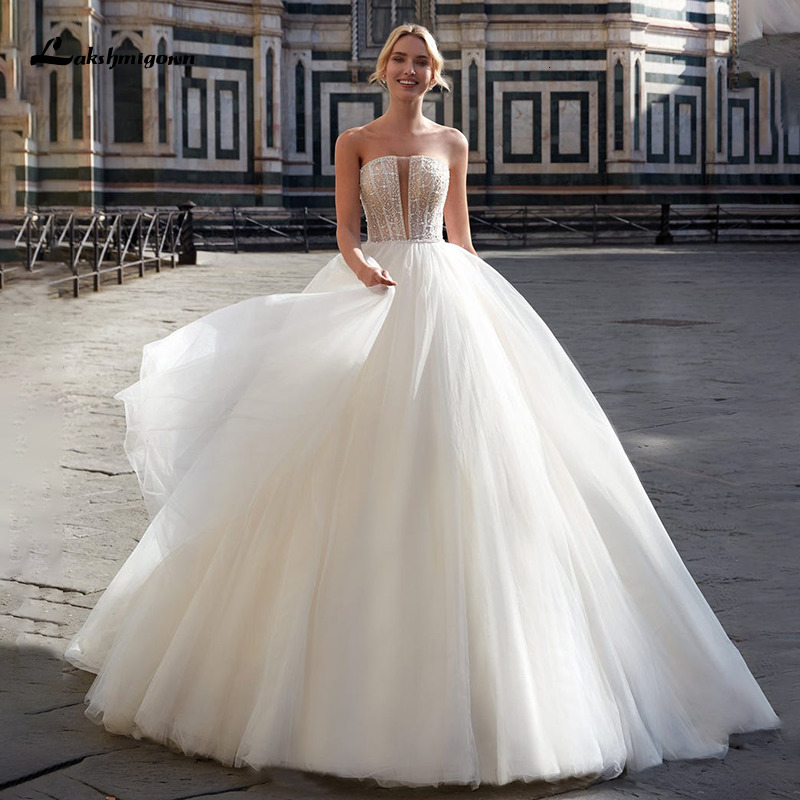2021 NOUVEAU Mariage sans bretelles en Tulle avec corsage brodé Col V Abito da Sposa Principe Robe de mariée Vestido de Novia 9VCW