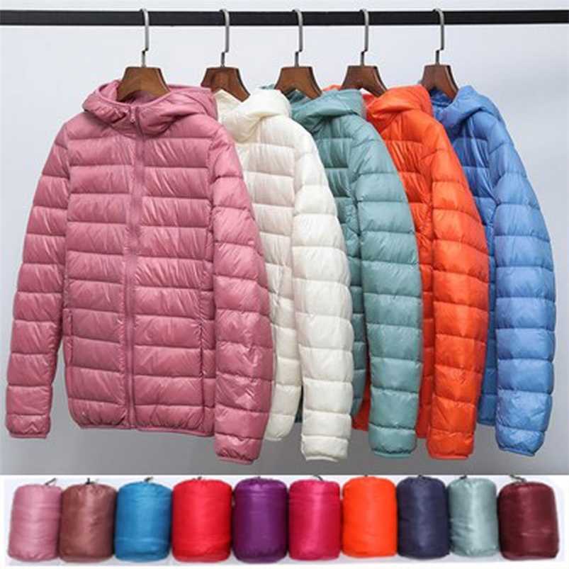 Women's Winter Ultra Light Down Jackets Hooded Slim Packable Down Coats Lady Autumn Winter Down Parkas Woman Outerwear 210930