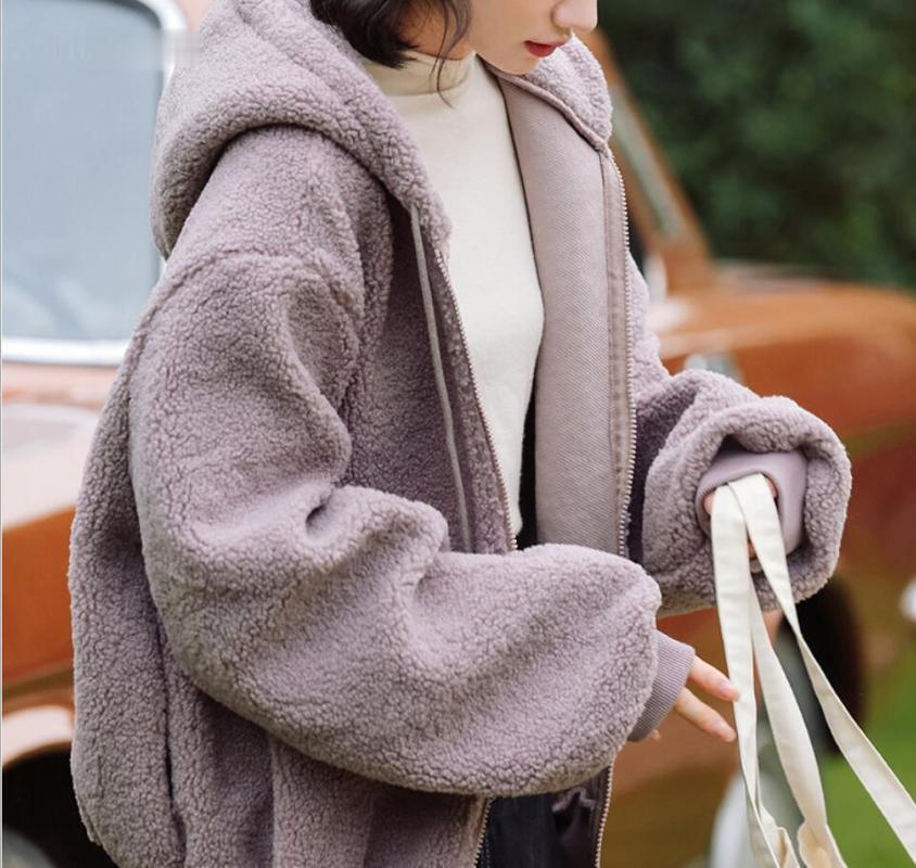 Women' Fur & Faux Zoulv 2021 High Quality Women Hoodies Lambs Wool Warm Coats Ladies Loose Jackets Winter Thick Solid Teddy, Beige
Women' Fur & Faux Zoulv 2021 High Quality Women Hoodies Lambs Wool Warm Coats Ladies Loose Jackets Winter Thick Solid Teddy, Beige