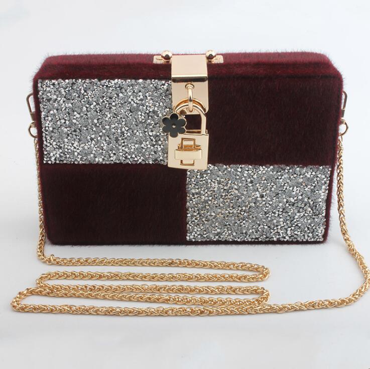 Factory wholesale women bag hand-stitched horse hair fashion handbag elegant atmosphere plaid flannel womens chain bags street fashions flower buckle handbags, Blue(boutique box)
Factory wholesale women bag hand-stitched horse hair fashion handbag elegant atmosphere plaid flannel womens chain bags street fashions flower buckle handbags, Blue(boutique box)