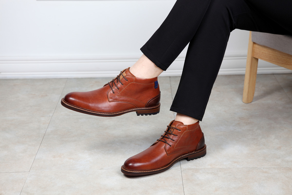 Men's 5-inch real leather boots, high end design wedding shoes, party shoes, lace-up, rubber sole, fashion, black and brown size:39-47
Men's 5-inch real leather boots, high end design wedding shoes, party shoes, lace-up, rubber sole, fashion, black and brown size:39-47