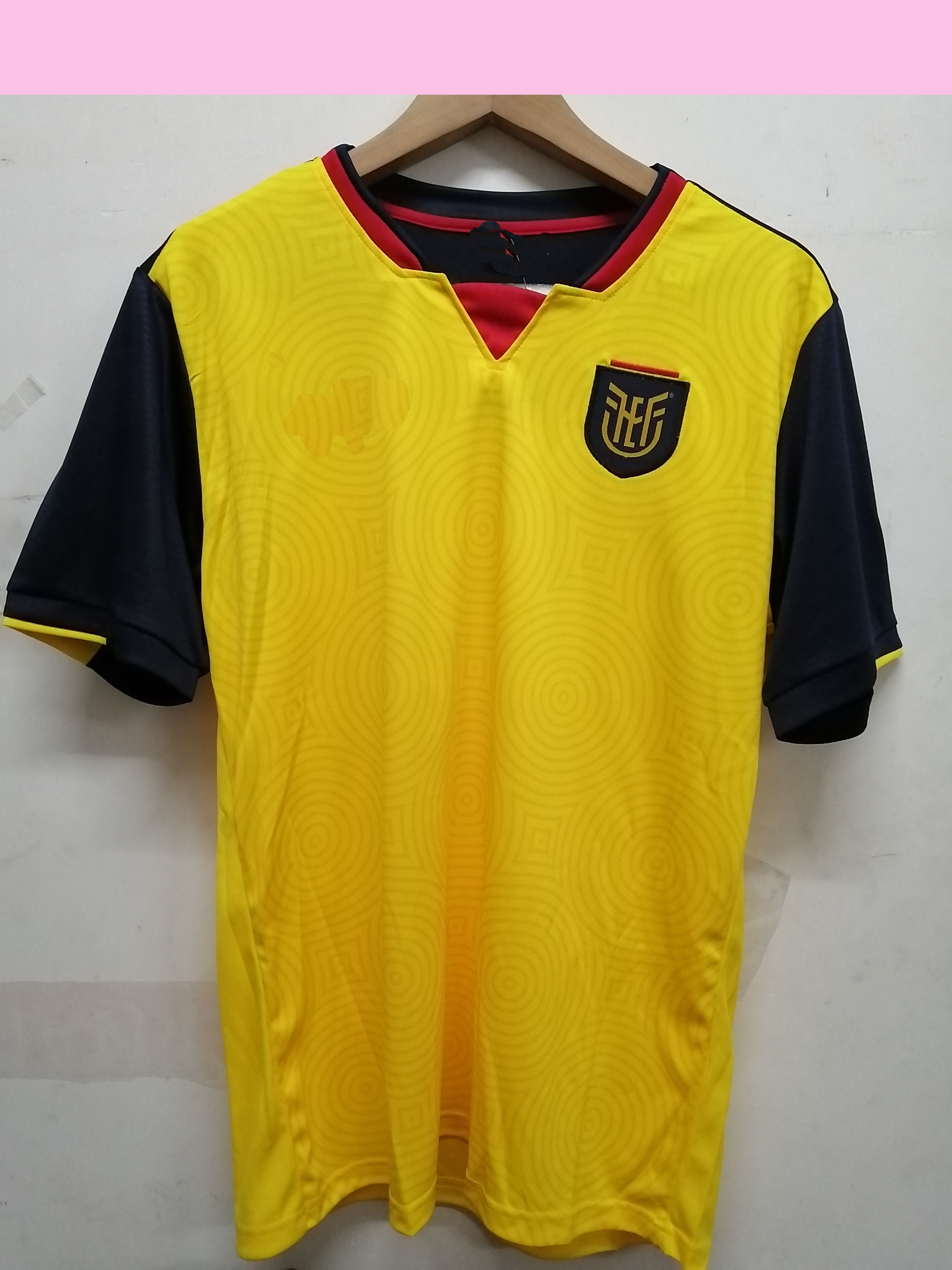 20 21 Copa America Ecuador Home Soccer Jersey 2020 2021 Ecuador Shirt fans tops Top Quality Football Uniforms Sales fans tops shirts on sale, Man
20 21 Copa America Ecuador Home Soccer Jersey 2020 2021 Ecuador Shirt fans tops Top Quality Football Uniforms Sales fans tops shirts on sale, Man