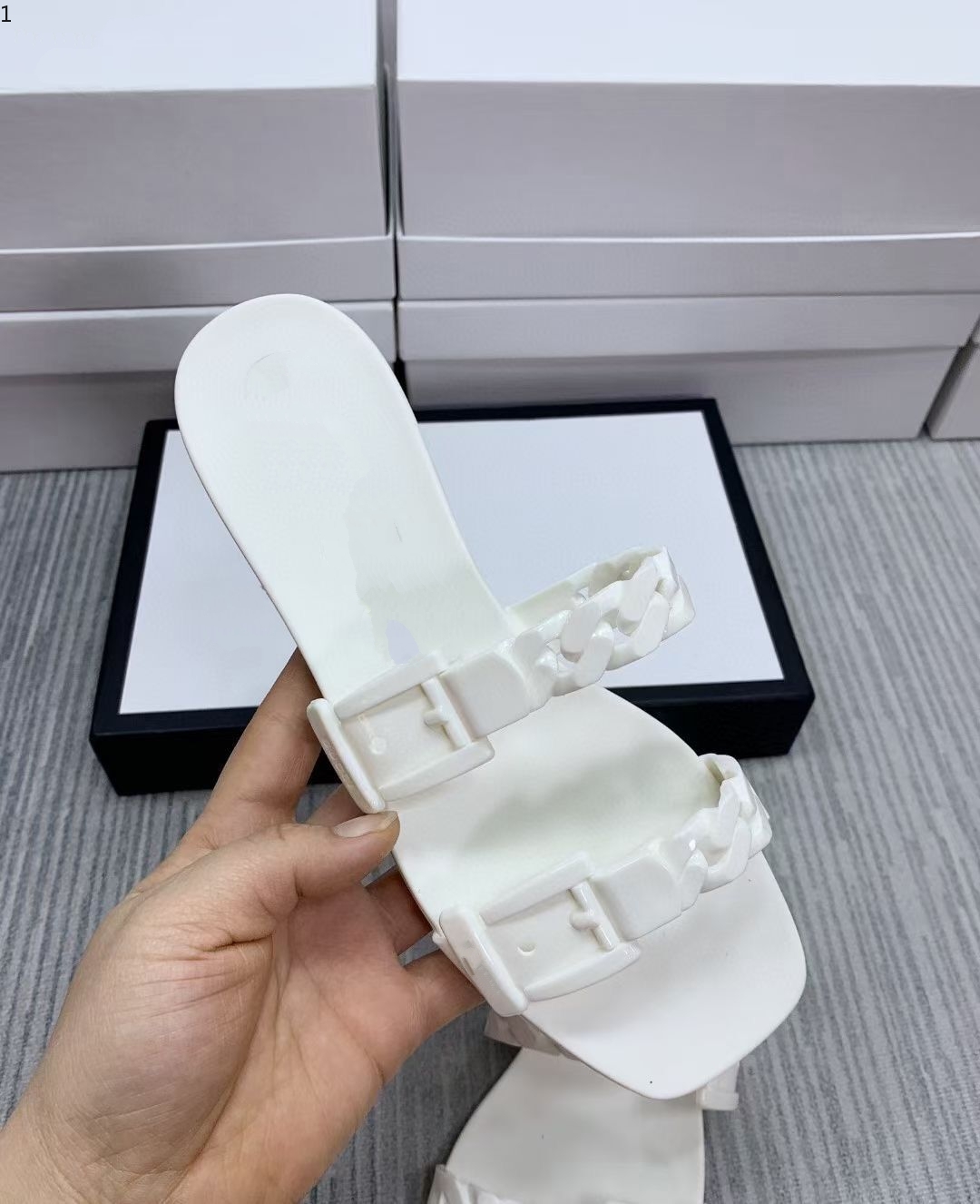 Valentin Slides Summer Beach Indoor Flat G Sandals Slippers House Flip Flops With Spike Sandal mjk001
Valentin Slides Summer Beach Indoor Flat G Sandals Slippers House Flip Flops With Spike Sandal mjk001
