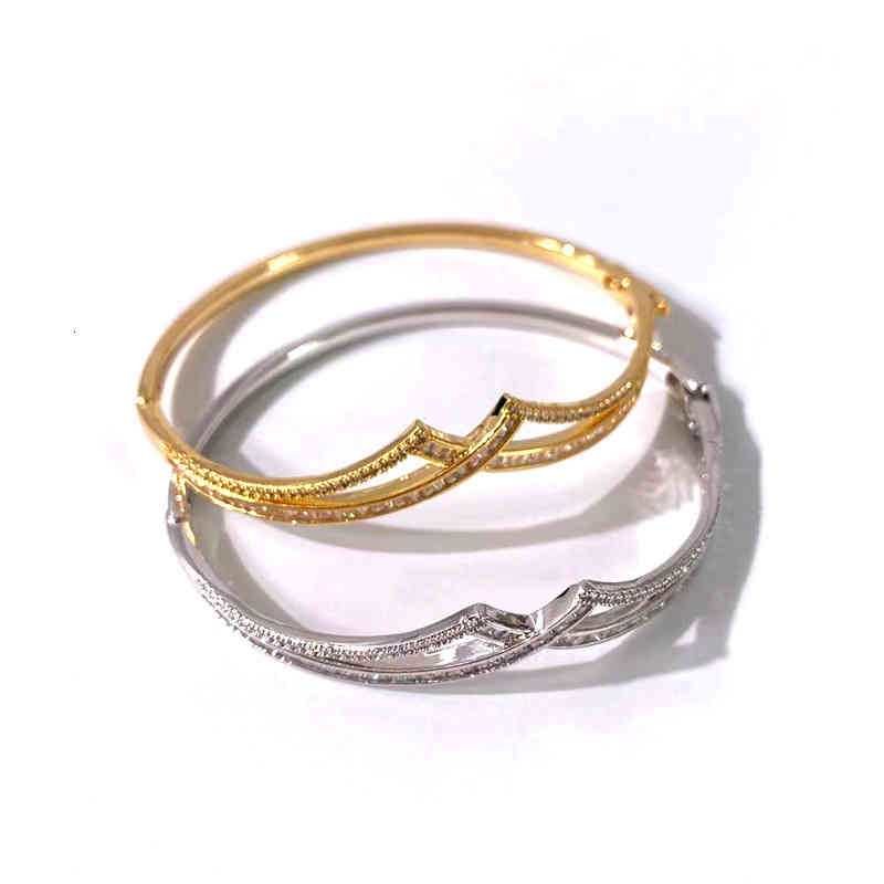 Charm Bracelets Fashion Creative Personalized Women's Diamond Inlaid Crown Ins Simple Temperament, Artistic Elegance, Send Girlfriend