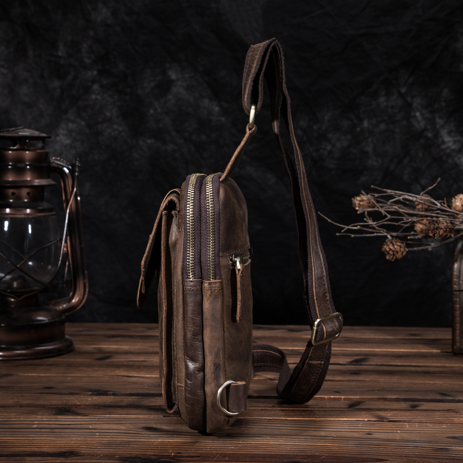Waist Bags Top Quality Men Original Leather vintage Design Fanny Wasit Chest Pack Bag Sling Crossbody Bag Daypack XB571-db 210305