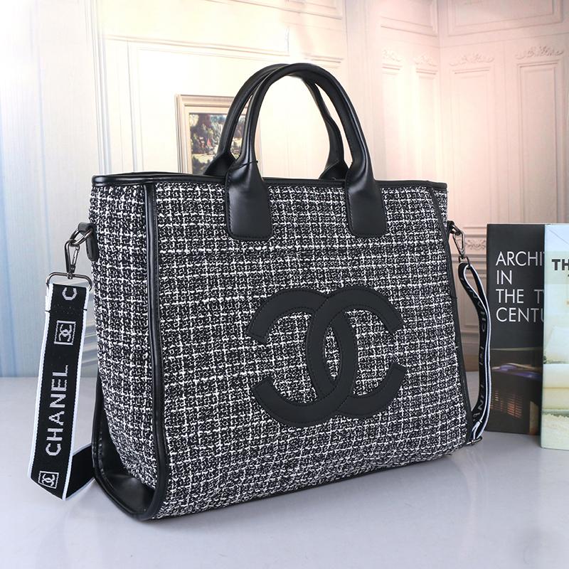 Chanel designer composite bag new fashion women handbags simple atmosphere ladies clutch bags shoulder 1handbag Plaid Checkerboard, Vip accessories
Chanel designer composite bag new fashion women handbags simple atmosphere ladies clutch bags shoulder 1handbag Plaid Checkerboard, Vip accessories