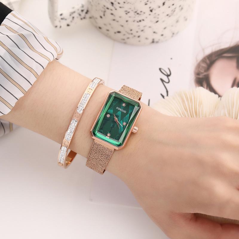 Wristwatches Brand Green Dial Women Watch Fashion Ladies Quartz Bracelet Simple Rose Gold Luxury Woman Watches Waterproof Female Clock, Silver black
Wristwatches Brand Green Dial Women Watch Fashion Ladies Quartz Bracelet Simple Rose Gold Luxury Woman Watches Waterproof Female Clock, Silver black