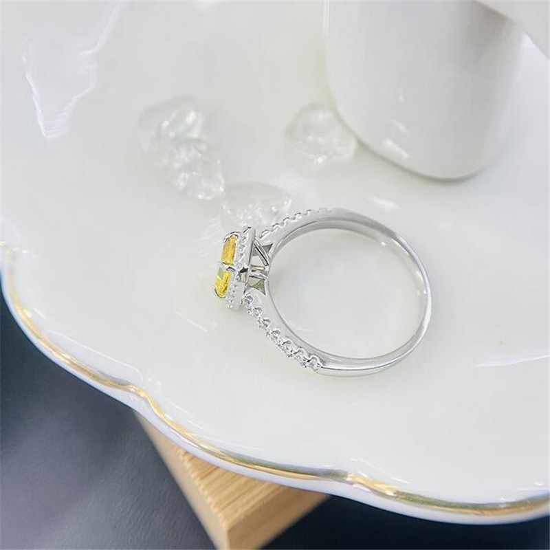 Choucong Simple Fashion Luxury Jewelry Real 925 Sterling Silver Emerald Cut Three Color 5A Zircon Eternity CZ Diamond Women Wedding Engagement Band Ri