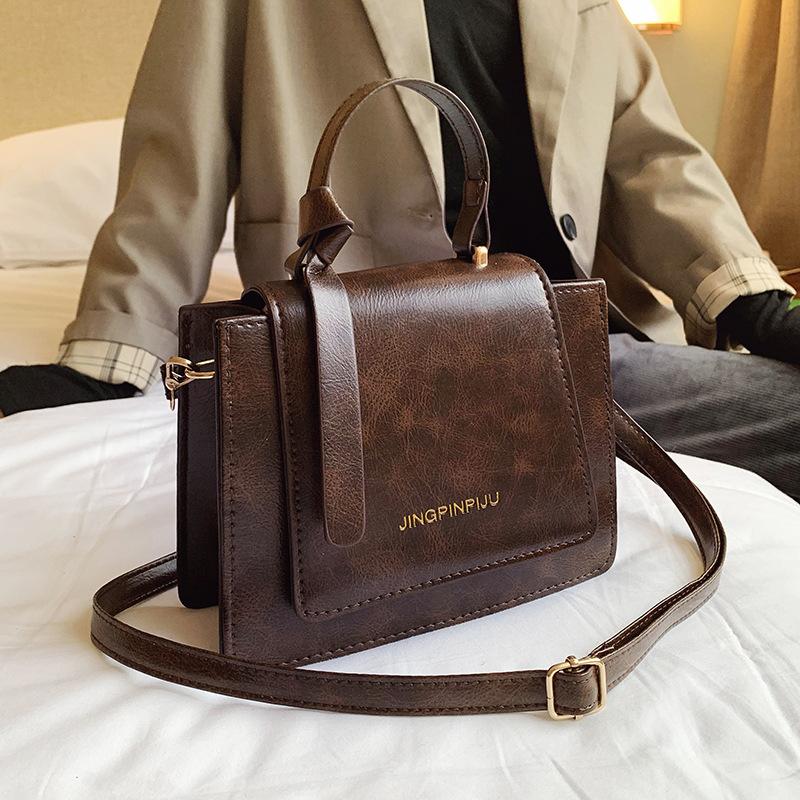 Evening Bags Retro Handbag Bag For Female 2023 Fashion Texture Single Shoulder Messenger Women Purses And Handbags, Brown
Evening Bags Retro Handbag Bag For Female 2023 Fashion Texture Single Shoulder Messenger Women Purses And Handbags, Brown