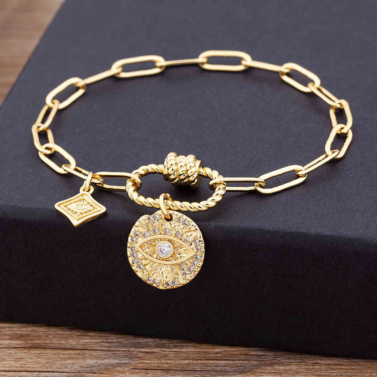 Fashion Copper Zircon Gold Bracelet for Women Arabic Islam Boho Jewelry Saudi Hand Chain Statement Pentant Bangle Party Gift
Fashion Copper Zircon Gold Bracelet for Women Arabic Islam Boho Jewelry Saudi Hand Chain Statement Pentant Bangle Party Gift