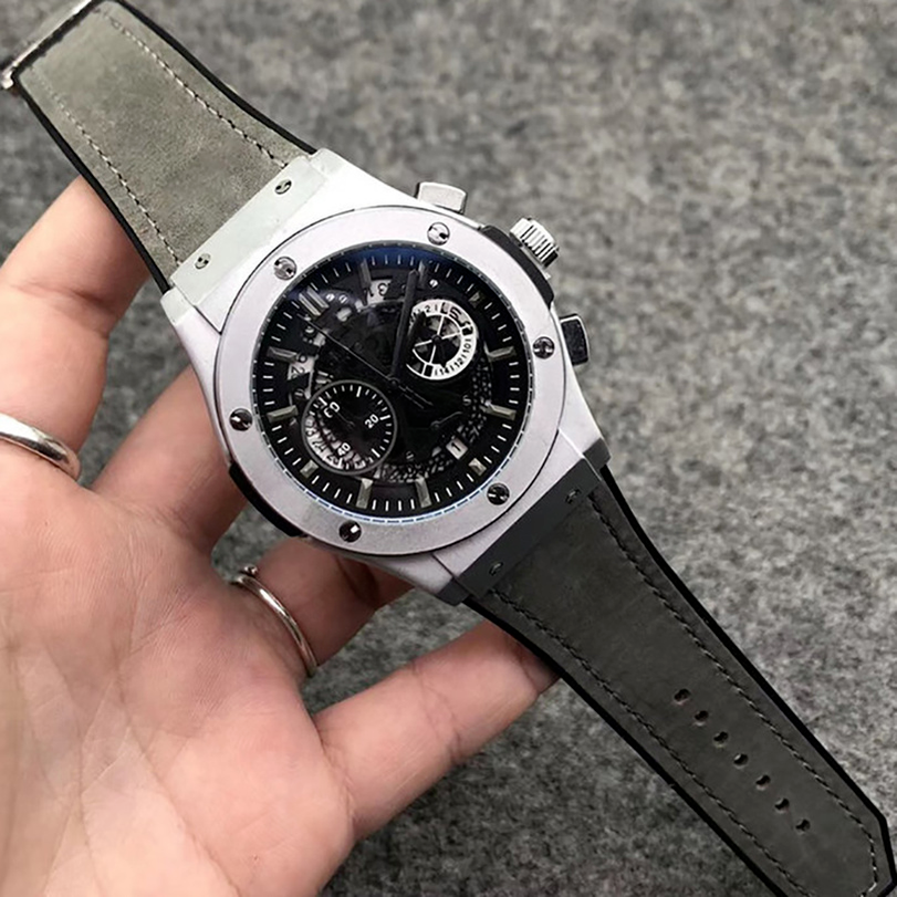 1-2Men stopwatch wristwatch 40 mm quartz movement, date calendar all work dial leather strap watch men's outdoor sports business, 20
1-2Men stopwatch wristwatch 40 mm quartz movement, date calendar all work dial leather strap watch men's outdoor sports business, 20