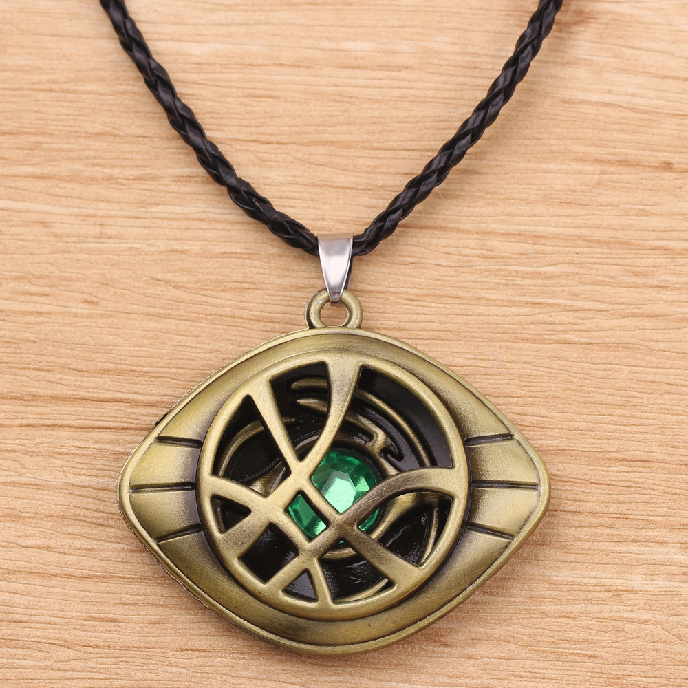 Personality gem inlaid graphic design metal necklace with pendant high quality fashion gift anniversary party