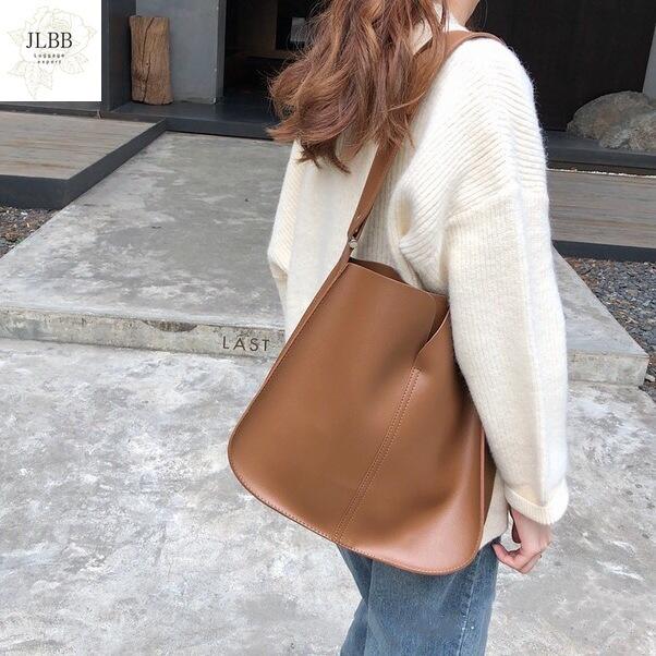 Casual women shoulder bags PU Leather Composite Bags female handbag and purses brown big Totes 2Pcs bolsos Ladies Crossbody, Black
Casual women shoulder bags PU Leather Composite Bags female handbag and purses brown big Totes 2Pcs bolsos Ladies Crossbody, Black