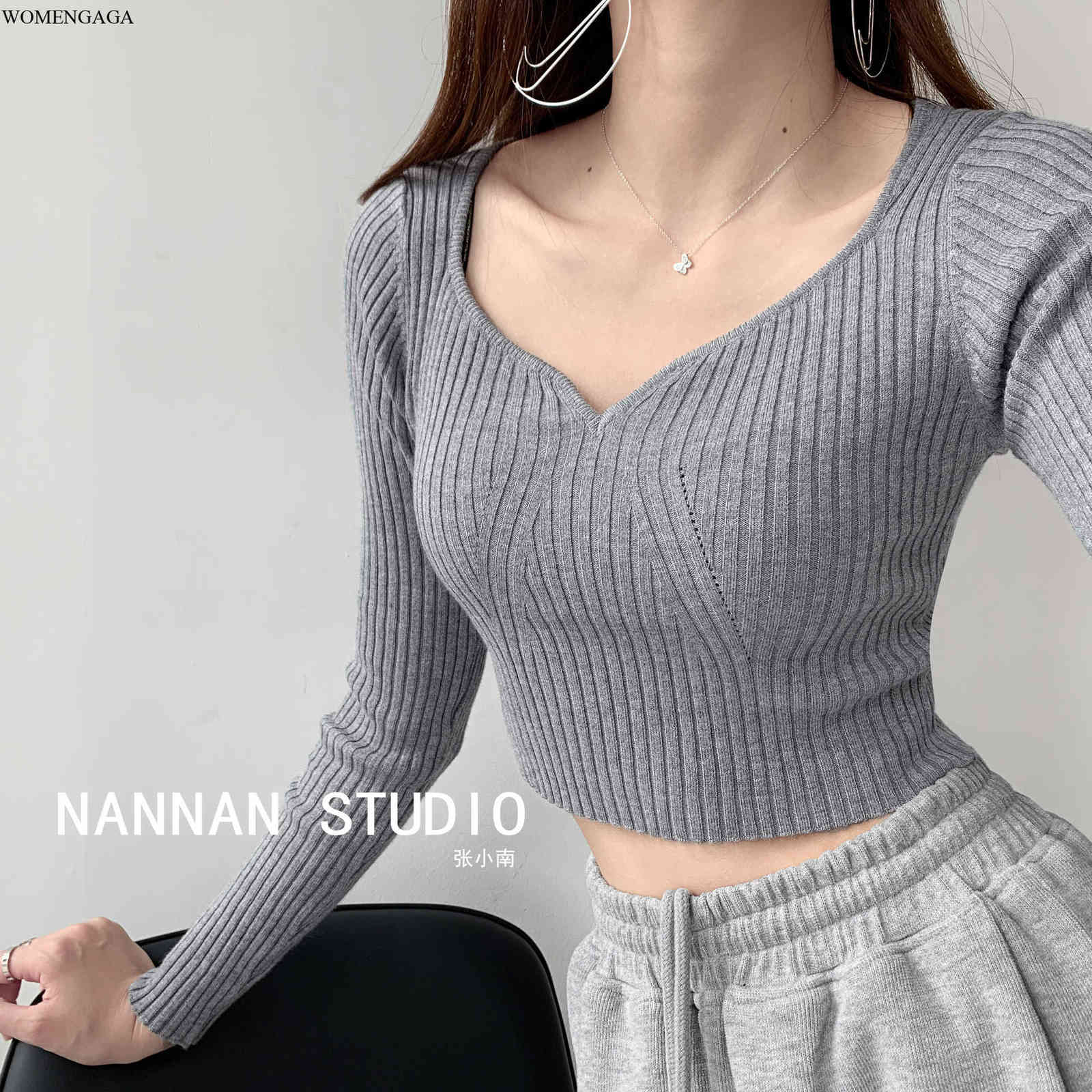 WOMENGAGA V-neck Stripe Knitted Bottoming Top's Autumn Winter Short Navel T Shrit Slim Long Sleeve Top HDUR 210603, White
WOMENGAGA V-neck Stripe Knitted Bottoming Top's Autumn Winter Short Navel T Shrit Slim Long Sleeve Top HDUR 210603, White