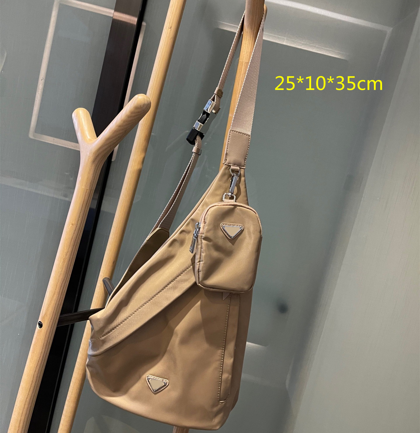 2021 2-pic Men Women Chest Bags Designer Shoulder Waist Bag Nylon Crossbody Medium Purses Cross Body Outdoor Packs high quality, Multi
2021 2-pic Men Women Chest Bags Designer Shoulder Waist Bag Nylon Crossbody Medium Purses Cross Body Outdoor Packs high quality, Multi
