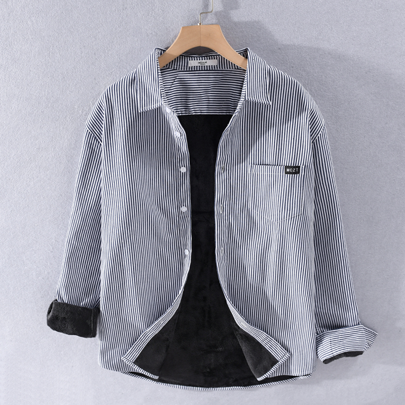 2021 Autumn and Winter Plus Hot Veet Stripe Male Shirt Wear Striped Cotton for Casual Man Comfortable Men's Shirts 99gp, Dark blue.
2021 Autumn and Winter Plus Hot Veet Stripe Male Shirt Wear Striped Cotton for Casual Man Comfortable Men's Shirts 99gp, Dark blue.