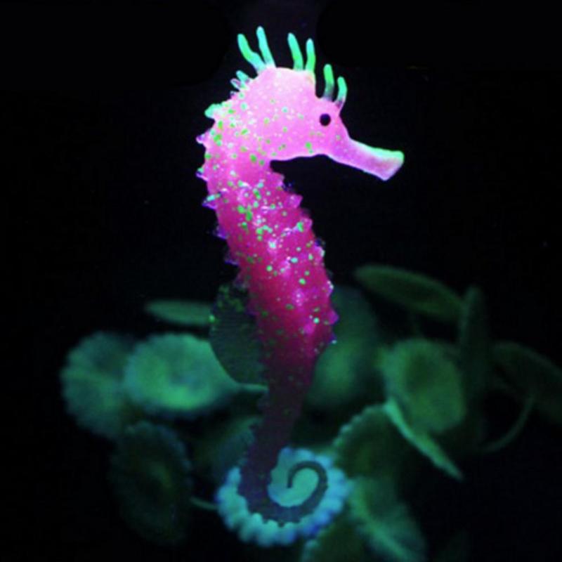 Decorations Aquarium Luminous Seahorse Ornament Glow In Dark Landscaping Silicone Sea Horse Glowing Fish Tank Decoration Hippocampus Sale
Decorations Aquarium Luminous Seahorse Ornament Glow In Dark Landscaping Silicone Sea Horse Glowing Fish Tank Decoration Hippocampus Sale