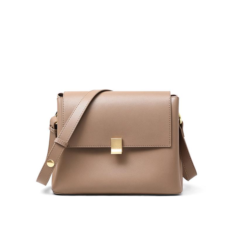 Evening Bags Women 2022 Luxury Designer Genuine Leather Messenger Bag Handbag Fashion High Quality Shoulder Crossbody BagsEvening, Light khaki
Evening Bags Women 2022 Luxury Designer Genuine Leather Messenger Bag Handbag Fashion High Quality Shoulder Crossbody BagsEvening, Light khaki