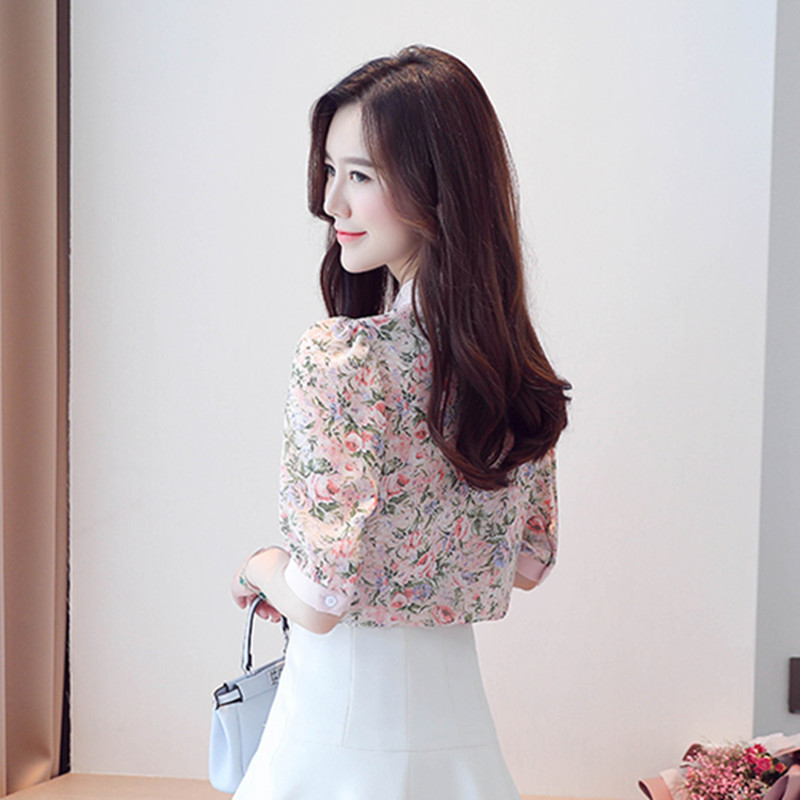 Korean Fashion Women Blouses Woman Chiffon Blouse Shirts Women Floral Shirt Tops Plus Size Summer Woman Puffed Sleeve Blouse Top 210225