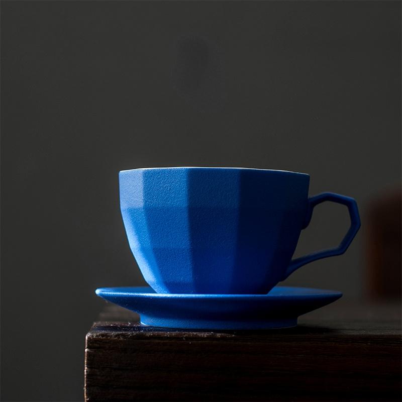 Cups & Saucers Vintage Ceramic Coffee Cup Handle Nordic Cozy Designer Luxury Fashion Reusable Tazzine Caffe Espresso OB50BD
Cups & Saucers Vintage Ceramic Coffee Cup Handle Nordic Cozy Designer Luxury Fashion Reusable Tazzine Caffe Espresso OB50BD