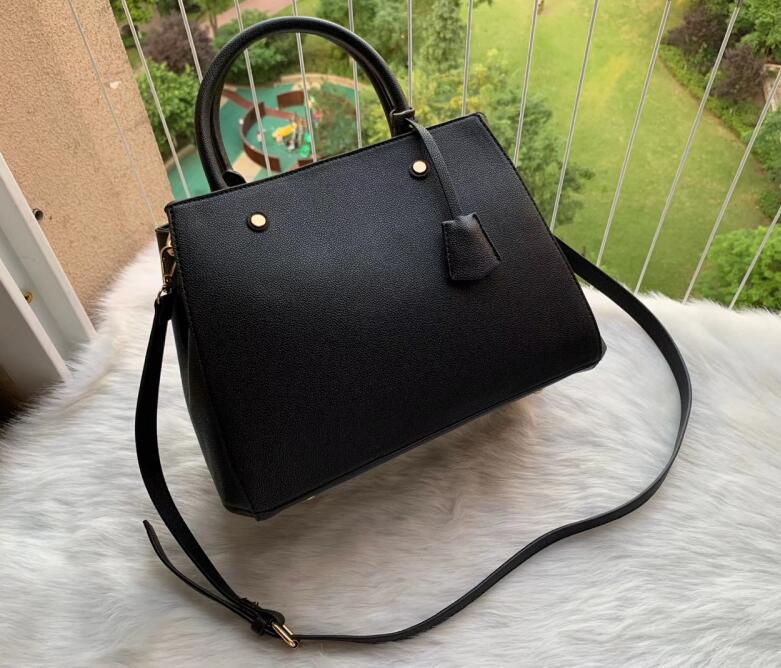 2021 Hot sell Luxurys Designers Handbags Purses MONTIGNE Women Tote Bag Embossing Letter Genuine TOP GRAIN Leather Shoulder Crossbody Bag
2021 Hot sell Luxurys Designers Handbags Purses MONTIGNE Women Tote Bag Embossing Letter Genuine TOP GRAIN Leather Shoulder Crossbody Bag