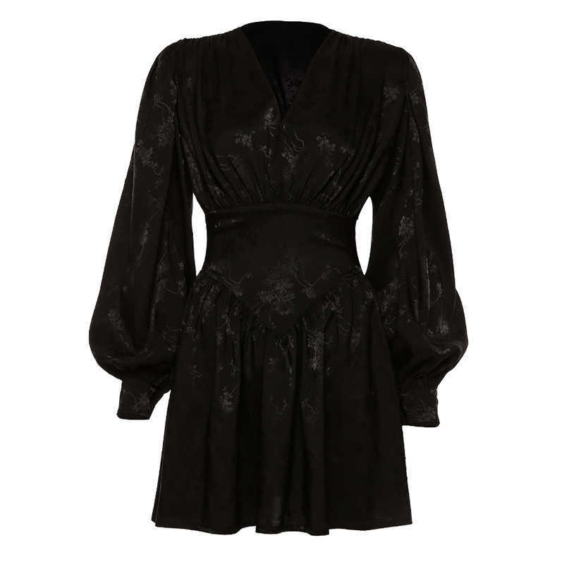 DEAT Spring Long Lantern Sleeve V Neck Black Embroidery Ruffles Short Mini Pleated Dress Women MH692 210709