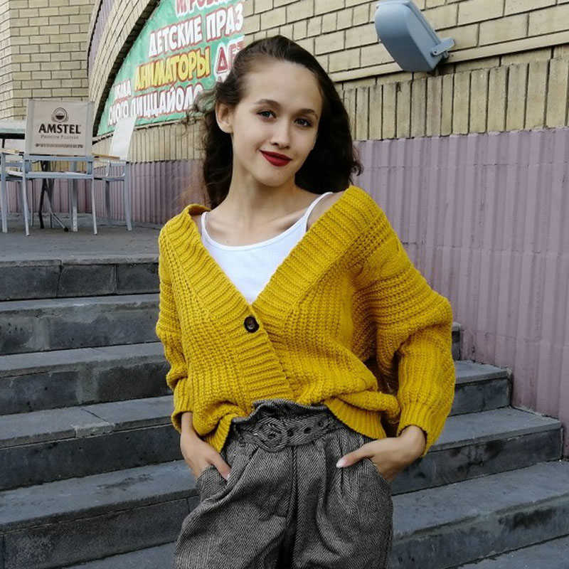 Women Short Cardigan Knitted Sweater Autumn Winter Long Sleeve V neck Jumper Cardigans Casual Streetwear Fashion Pull Femme Coat 211007