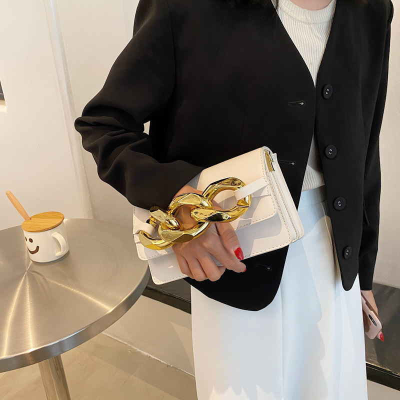 Factory Outlet Design handbags Texture thick chain women's 2021 new fashion small square bag popular Single Shoulder Messenger Bag, Red
Factory Outlet Design handbags Texture thick chain women's 2021 new fashion small square bag popular Single Shoulder Messenger Bag, Red