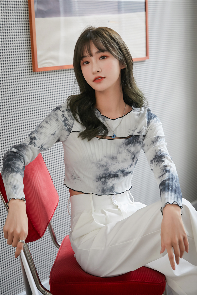 CHEERART Tie Dye Long Sleeve Crop Top Hollow Out T Shirt Women Ribbed Top Crewneck Tshirt Fashion Tee Fall Women Clothing 210302
