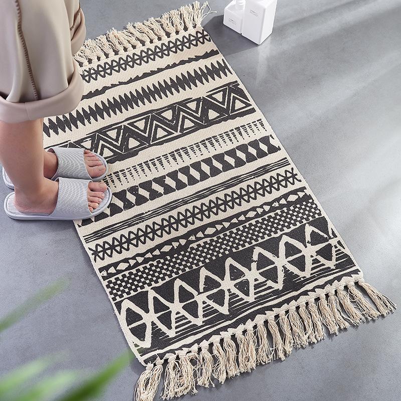 Door Rug for Floor Anti-slip Bath Carpets and Rugs Hallway Entrance Doormat Absorbent Bedroom Living Room Mats
Door Rug for Floor Anti-slip Bath Carpets and Rugs Hallway Entrance Doormat Absorbent Bedroom Living Room Mats