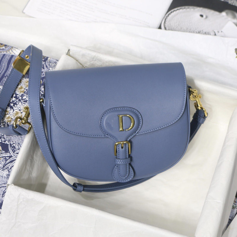 Women Luxurys Designers Bags 2021 fashion and comfortable women's shoulder bag Three in one package serial number:M45596 Size:22*17*6cm
Women Luxurys Designers Bags 2021 fashion and comfortable women's shoulder bag Three in one package serial number:M45596 Size:22*17*6cm