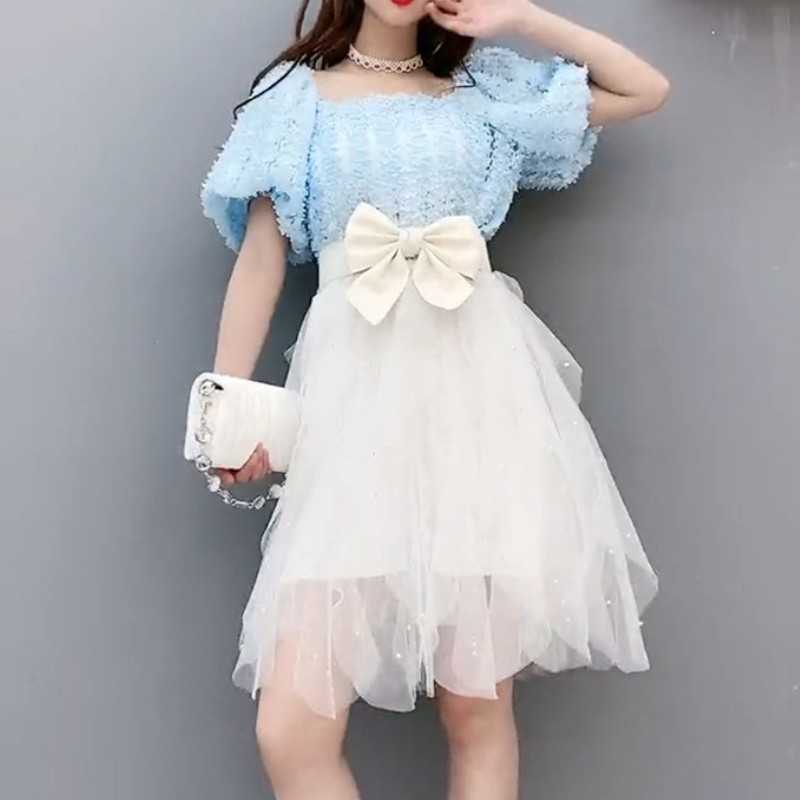 Summer 2 Piece Set Elegant Sweet Lace Squaer Collar Puff Sleeve Top + High Waist Bowknot Mesh Irregular Skirts Fashion Suit 210526, Photo color
Summer 2 Piece Set Elegant Sweet Lace Squaer Collar Puff Sleeve Top + High Waist Bowknot Mesh Irregular Skirts Fashion Suit 210526, Photo color