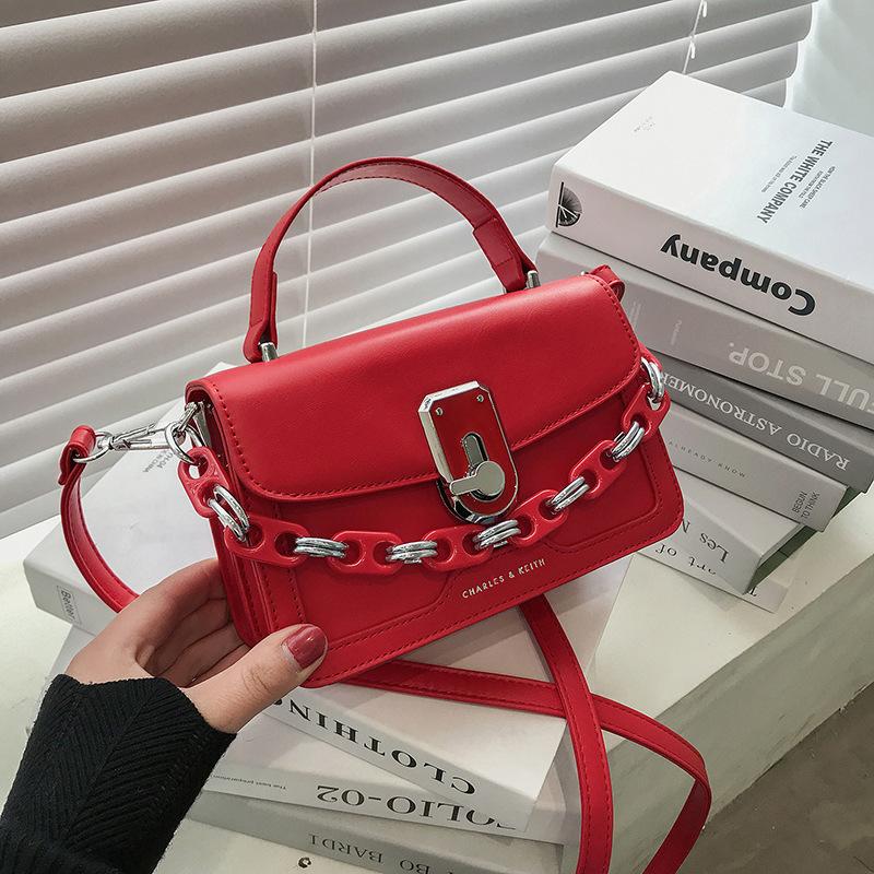 Bolsos Con Asa 2021 Fashion Shoulder Chain Bags For Women Messenger Bag Designer Inspired Handbag Leather Small Crossbody Bag, Black
Bolsos Con Asa 2021 Fashion Shoulder Chain Bags For Women Messenger Bag Designer Inspired Handbag Leather Small Crossbody Bag, Black