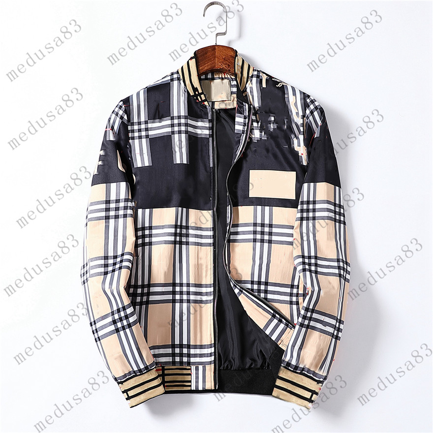 2021 hot Fashion Jackets men Bomber jacket Full print Casual coat mens thin Baseball jacket Spring autumn New Male slim outerwear clothing, Black;brown
2021 hot Fashion Jackets men Bomber jacket Full print Casual coat mens thin Baseball jacket Spring autumn New Male slim outerwear clothing, Black;brown