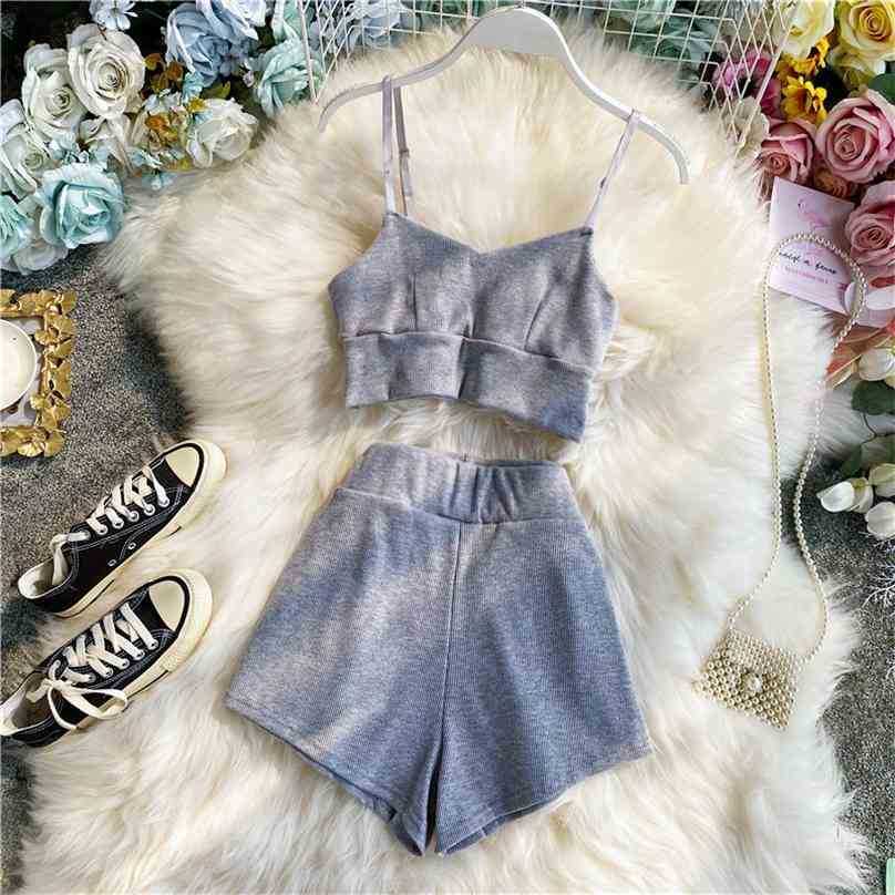 Women Sexy Two Piece Sets Summer V Neck Spaghetti Strap Tank Tops + Shorts Outfit Woman Tracksuits Pants Sportsuits 210525
Women Sexy Two Piece Sets Summer V Neck Spaghetti Strap Tank Tops + Shorts Outfit Woman Tracksuits Pants Sportsuits 210525