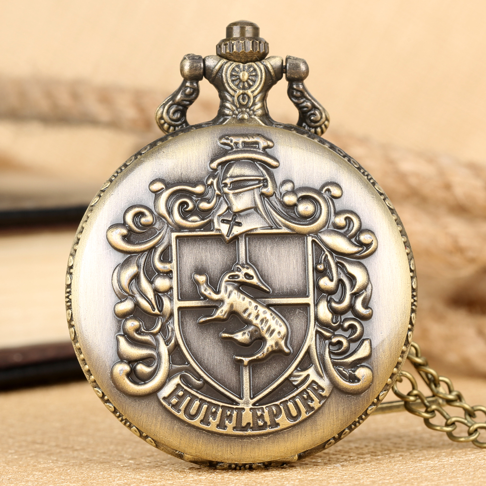Popular Movie Extension Quartz Pocket Watches Hufflepuff Letter Engraved Theme Bronze Necklace Clock Vintage Watches + Accessory, Default color
Popular Movie Extension Quartz Pocket Watches Hufflepuff Letter Engraved Theme Bronze Necklace Clock Vintage Watches + Accessory, Default color