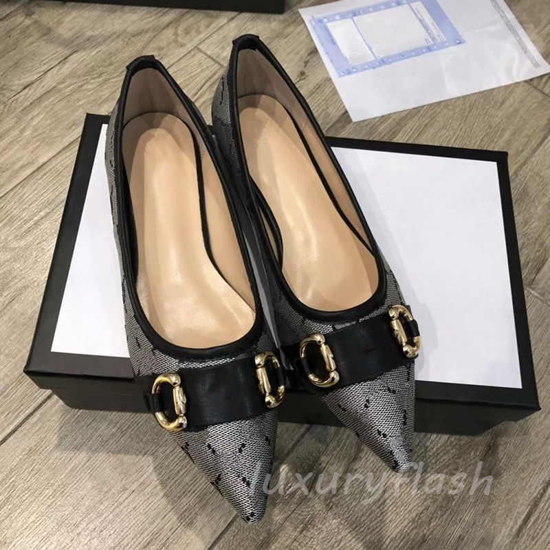 Women Dress Shoes Latest Pointed Flat-bottom Shoe Embroidered Cloth 2021 High-quality Designer uxurys Casual Shoe Fashion Sandels, This option is not for sale.
Women Dress Shoes Latest Pointed Flat-bottom Shoe Embroidered Cloth 2021 High-quality Designer uxurys Casual Shoe Fashion Sandels, This option is not for sale.