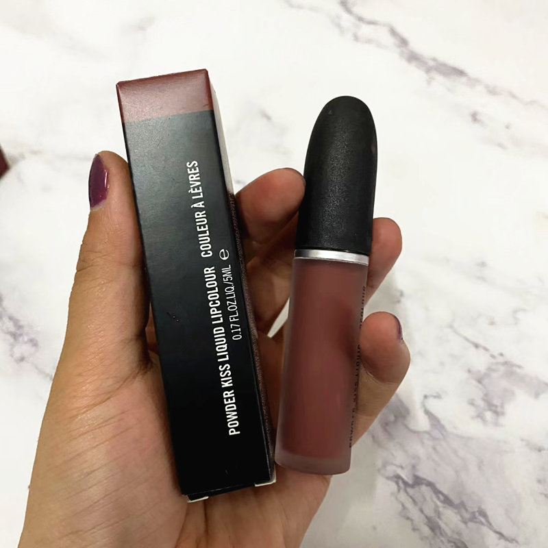 5 Colors P0WDER KISS Liquid Lig Gloss Matte Lipcolor Lipstick Foundation Long Lasting lipgloss rouge a levre 5ml, 987#
5 Colors P0WDER KISS Liquid Lig Gloss Matte Lipcolor Lipstick Foundation Long Lasting lipgloss rouge a levre 5ml, 987#