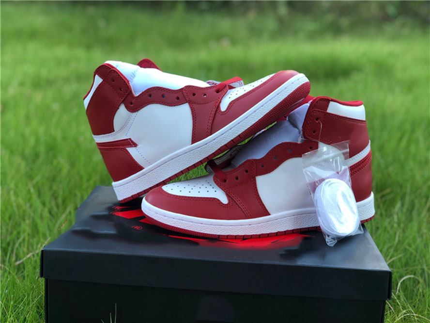 Genuine Jumpman 1 Men's Women's Basketball Shoes Reversal White Red Sports Shoelaces Shoebox Full Size 40---47.5, #1
Genuine Jumpman 1 Men's Women's Basketball Shoes Reversal White Red Sports Shoelaces Shoebox Full Size 40---47.5, #1