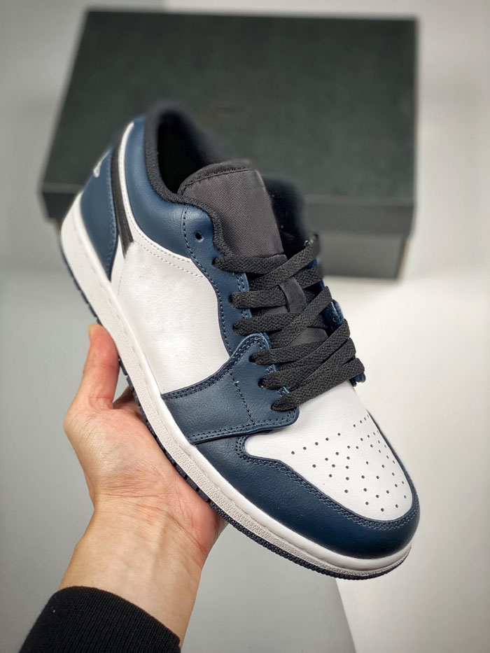 Jumpman 1s 1 Dark Teal Men Basketball Shoes Athletic Sport Sneakers Authentic Trainers Designer Sneaker
Jumpman 1s 1 Dark Teal Men Basketball Shoes Athletic Sport Sneakers Authentic Trainers Designer Sneaker