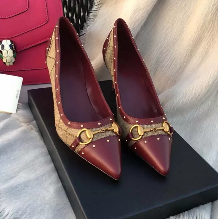 2022 Designers Heels womens Shoes sandals Loafers pointed buckle sandal summer footwear fashion 7cm heel back strap genuine leather sole women shoes EU34-41
2022 Designers Heels womens Shoes sandals Loafers pointed buckle sandal summer footwear fashion 7cm heel back strap genuine leather sole women shoes EU34-41